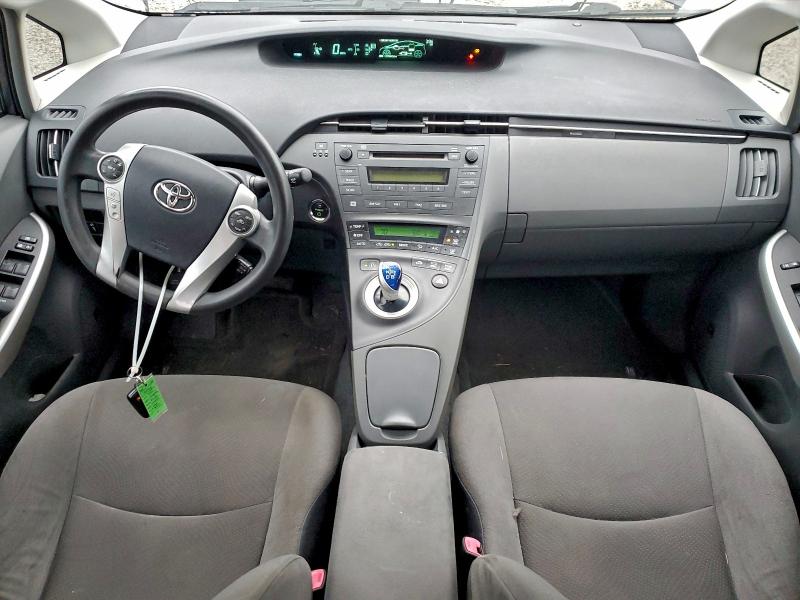Photo 8 from auction – 2011 TOYOTA PRIUS with VIN JTDKN3DU7B1424605