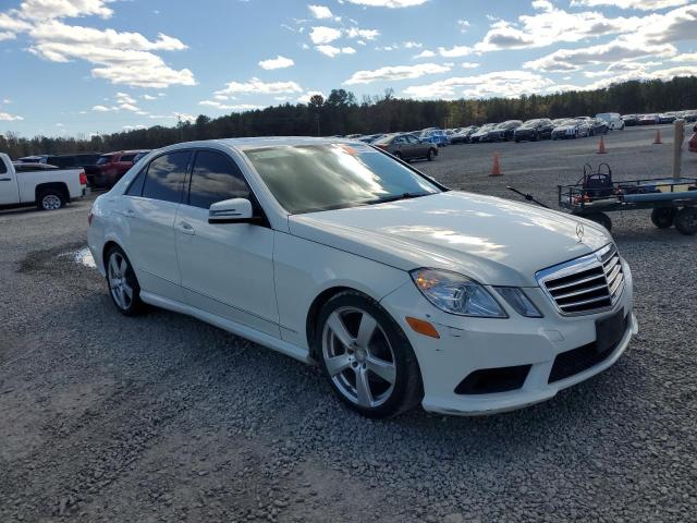 Photo 4 from auction – 2011 MERCEDES-BENZ E 350 with VIN WDDHF5GB6BA426414