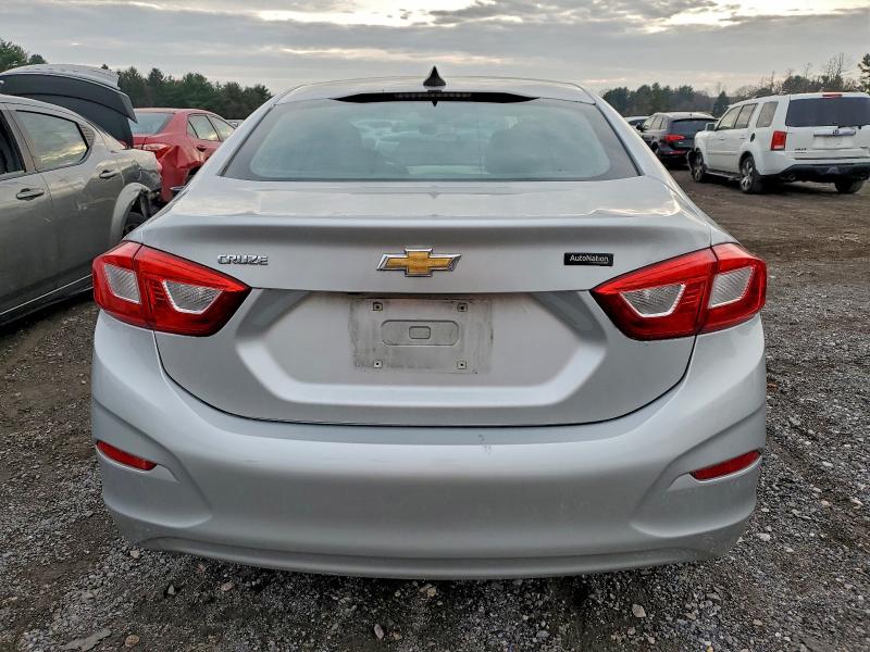 Photo 6 from auction – 2016 CHEVROLET CRUZE LS with VIN 1G1BC5SM7G7300111