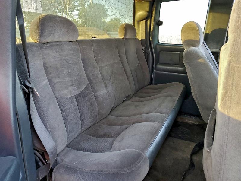 Photo 10 from auction – 2004 GMC SIERRA with VIN 2GTEC19V241124329