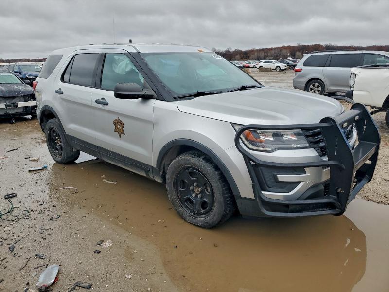 Photo 4 from auction – 2017 FORD EXPLORER P with VIN 1FM5K8AR1HGC24968