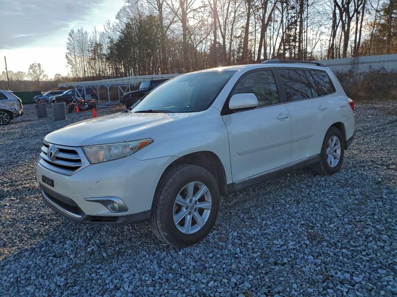 TOYOTA HIGHLANDER 2012 with VIN 5TDZK3EH6CS060609 - Photo from auction