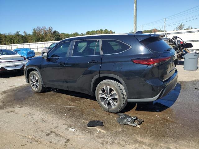 Photo 2 from auction – 2023 TOYOTA HIGHLANDER with VIN 5TDKDRAH1PS512864