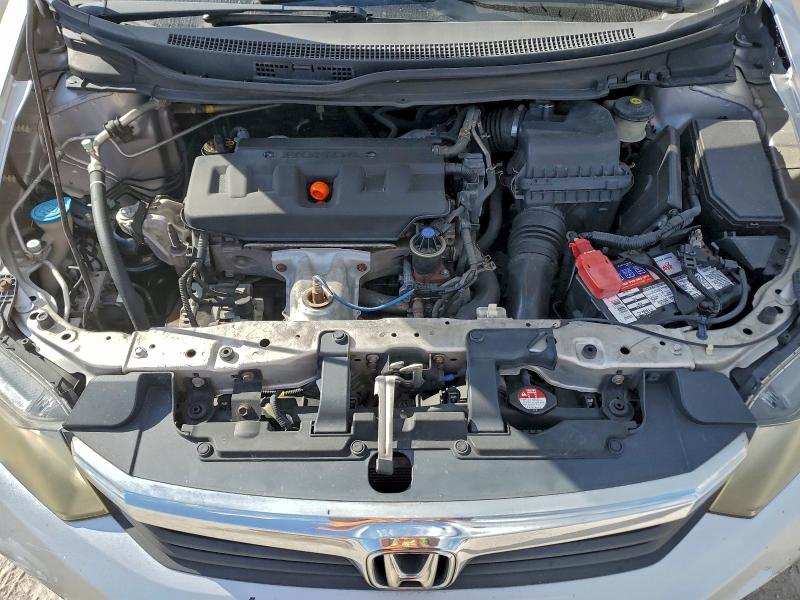 Photo 11 from auction – 2012 HONDA CIVIC LX with VIN 19XFB2F55CE316413