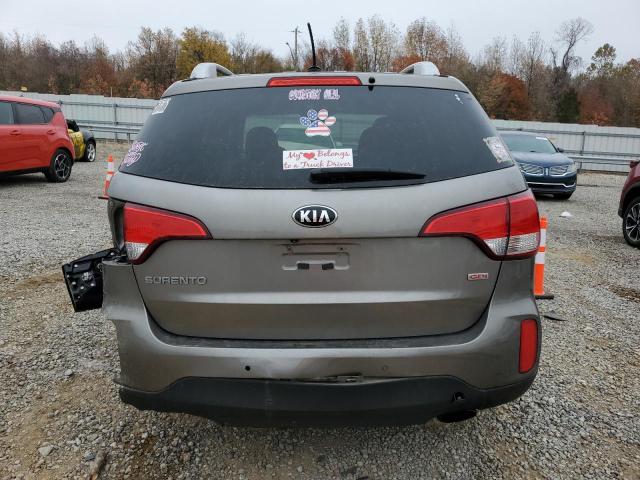 Фото 6 с аукциона – 2015 KIA SORENTO LX с VIN 5XYKTCA60FG585993