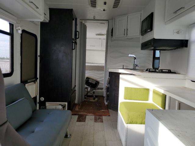 Photo 6 from auction – 2015 FORD ECONOLINE with VIN 1FDXE4FS8FDA21191