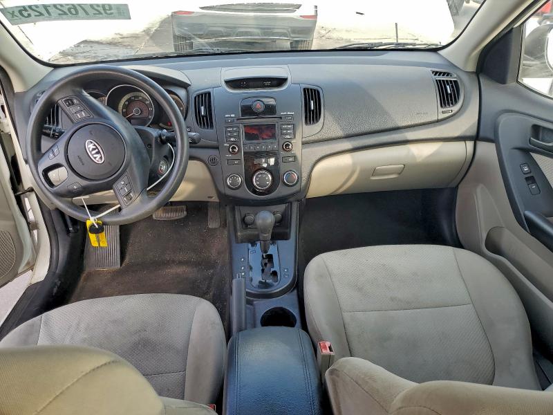 Photo 8 from auction – 2010 KIA FORTE EX with VIN KNAFU4A22A5859937