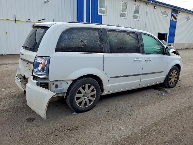 Photo 3 from auction – 2014 CHRYSLER TOWN & COU with VIN 2C4RC1BGXER116592