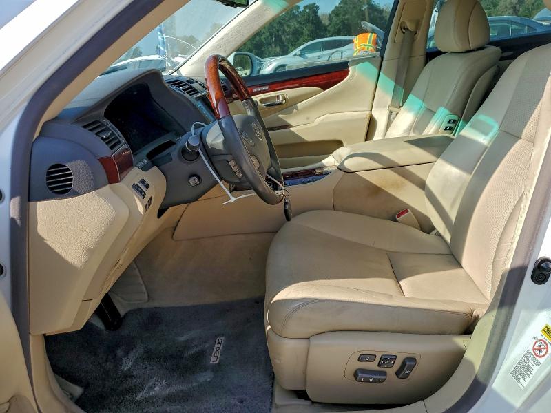 Photo 7 from auction – 2009 LEXUS LS 460 with VIN JTHBL46F395090195
