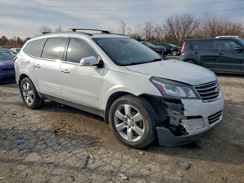 Photo 4 from auction – 2016 CHEVROLET TRAVERSE L with VIN 1GNKVJKD4GJ144310
