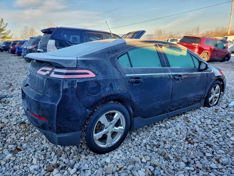 Photo 3 from auction – 2014 CHEVROLET VOLT with VIN 1G1RD6E44EU157579