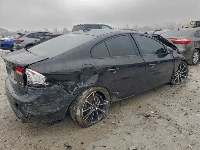 Photo 3 from auction – 2018 VOLVO S60 DYNAMI with VIN YV140MTL2J2459996