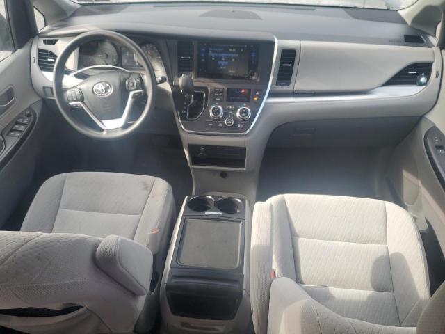 Photo 8 from auction – 2017 TOYOTA SIENNA LE with VIN 5TDJZ3DC0HS149419