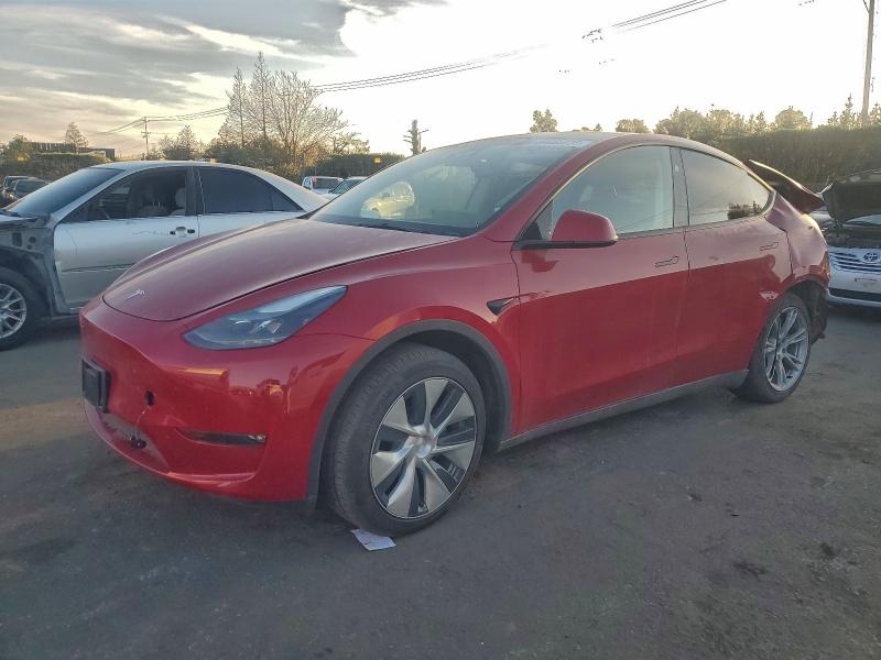TESLA MODEL Y 2023 with VIN 7SAYGAEE5PF979733 - Photo from auction