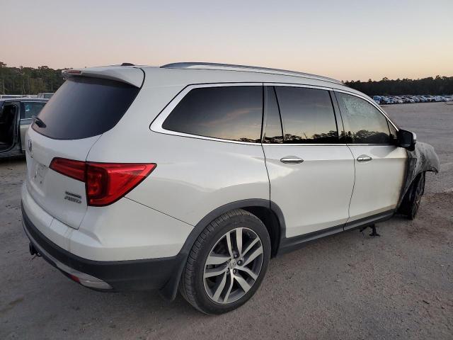 Photo 3 from auction – 2017 HONDA PILOT TOUR with VIN 5FNYF6H92HB092510