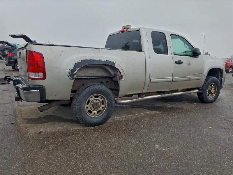 Photo 3 from auction – 2008 GMC SIERRA2500 with VIN 1GTHK29K08E172895