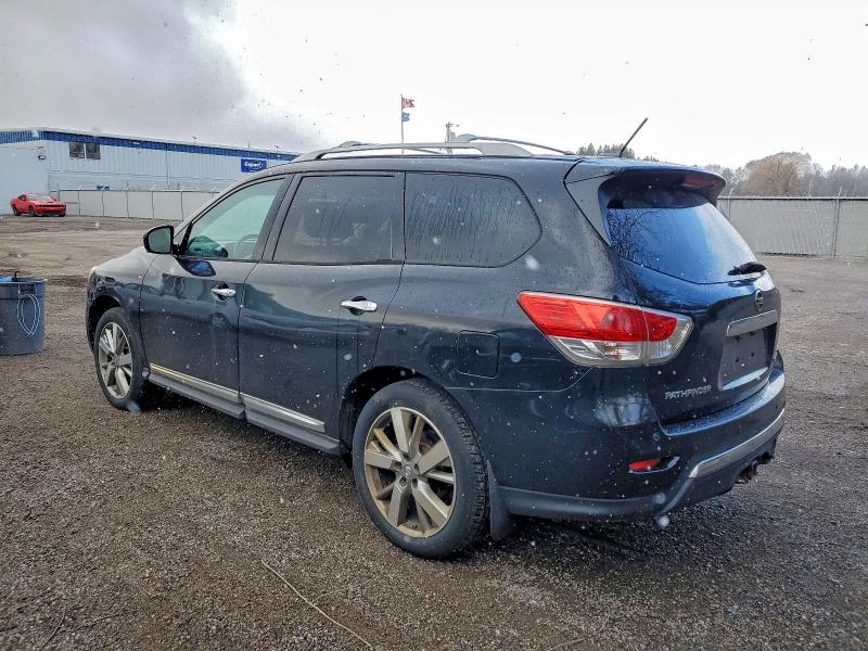 Photo 2 from auction – 2014 NISSAN PATHFINDER with VIN 5N1AR2MM0EC604572