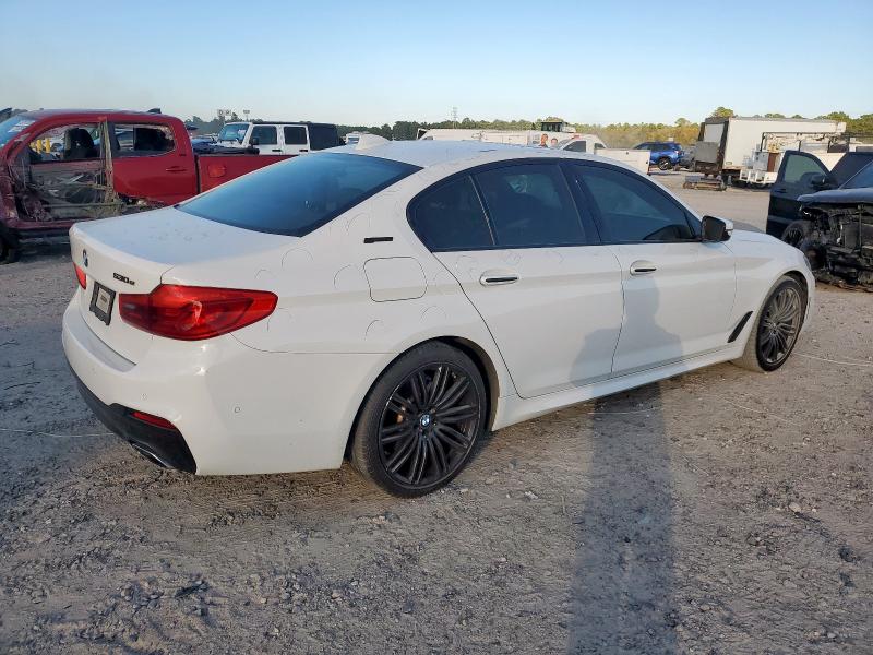 Foto 3 de la subasta – 2018 BMW 530E con VIN WBAJA9C53JB249912