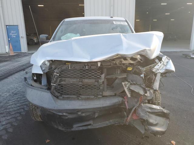 Photo 5 from auction – 2015 RAM 1500 HFE with VIN 3C6JR6RG5FG637023
