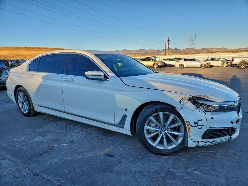 Photo 4 from auction – 2018 BMW 740 XE with VIN WBA7J2C54JG938099
