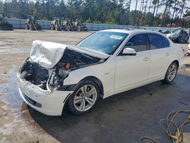 BMW 528 I 2010 with VIN WBANU5C5XAC363935 - Photo from auction