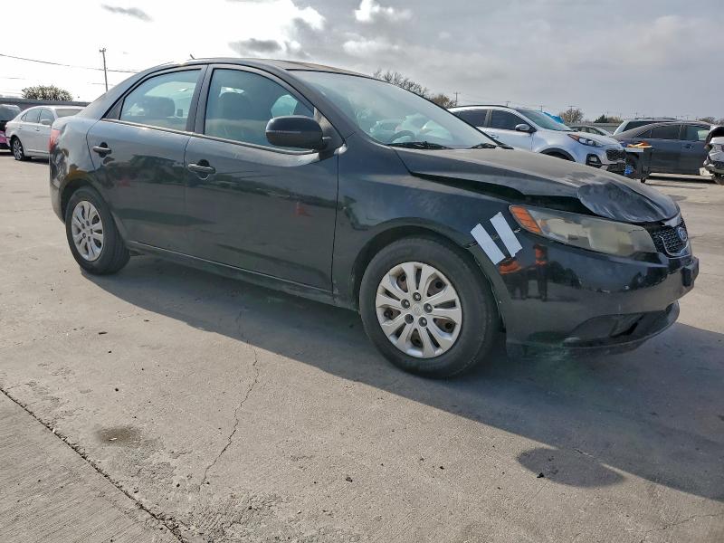Photo 4 from auction – 2011 KIA FORTE EX with VIN KNAFU4A20B5426506