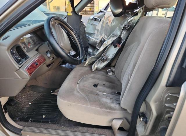 Photo 7 from auction – 2000 MERCURY GRAND MARQ with VIN 2MEFM74W7YX659145