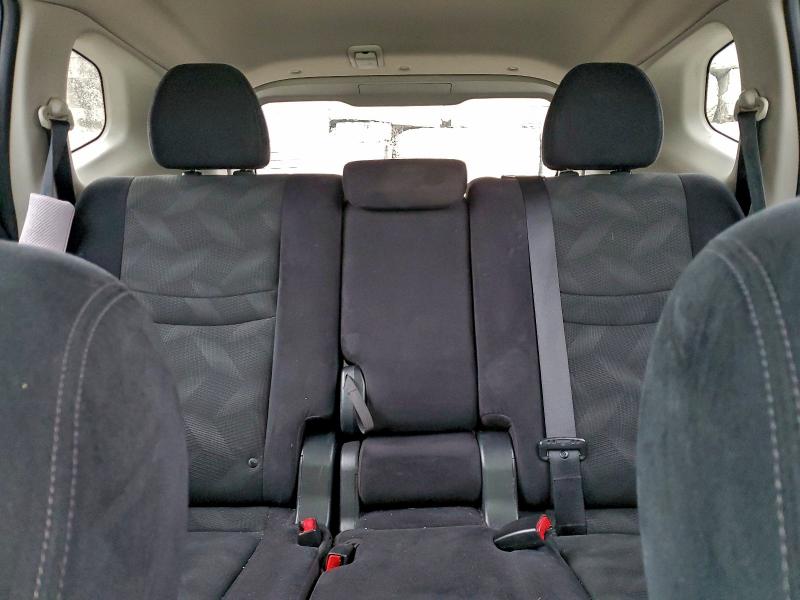 Photo 10 from auction – 2015 NISSAN ROGUE S with VIN 5N1AT2MV1FC852843