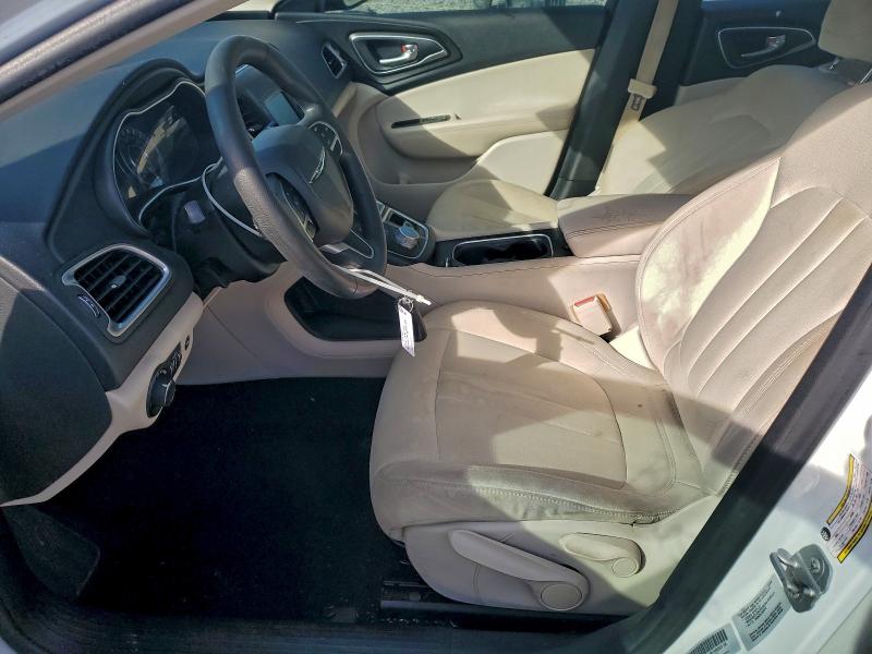 Photo 7 from auction – 2015 CHRYSLER 200 LIMITE with VIN 1C3CCCAB9FN557270