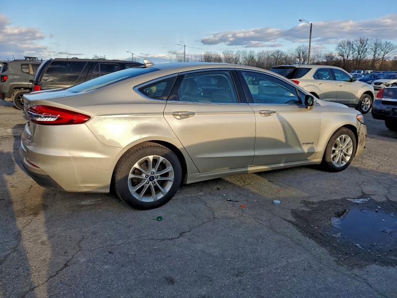 Photo 3 from auction – 2019 FORD FUSION SEL with VIN 3FA6P0MU4KR255990