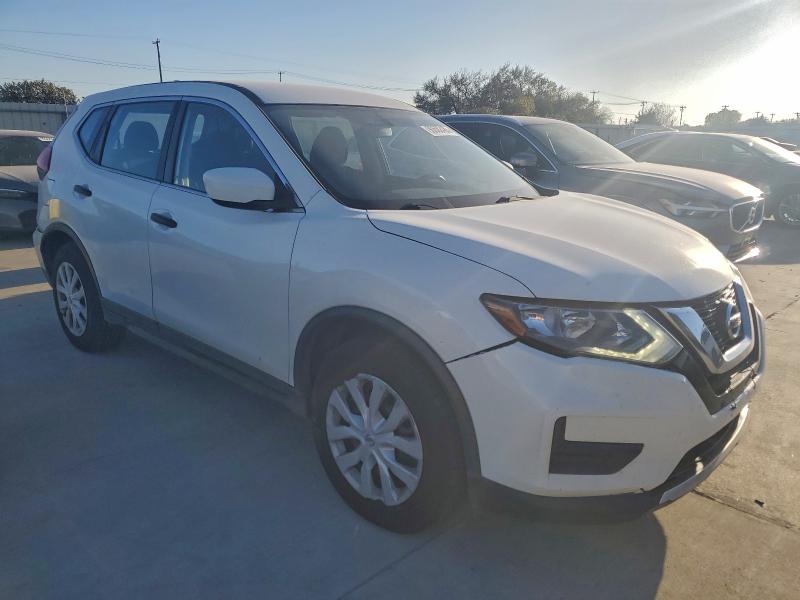 Photo 4 from auction – 2017 NISSAN ROGUE S with VIN JN8AT2MT9HW133526