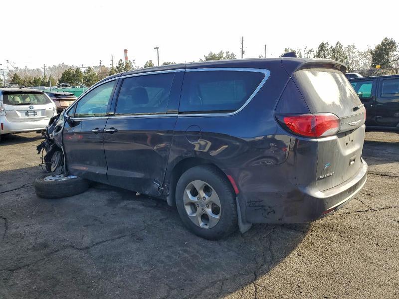 Photo 2 from auction – 2019 CHRYSLER PACIFICA H with VIN 2C4RC1H7XKR577732