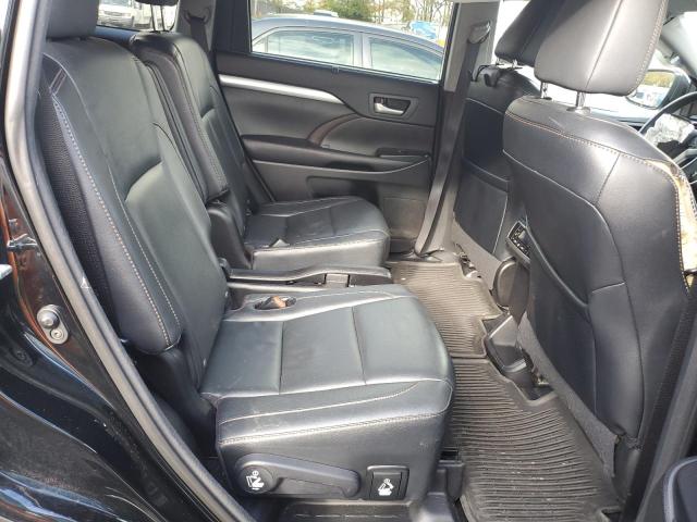 Photo 11 from auction – 2016 TOYOTA HIGHLANDER with VIN 5TDJKRFH6GS262600
