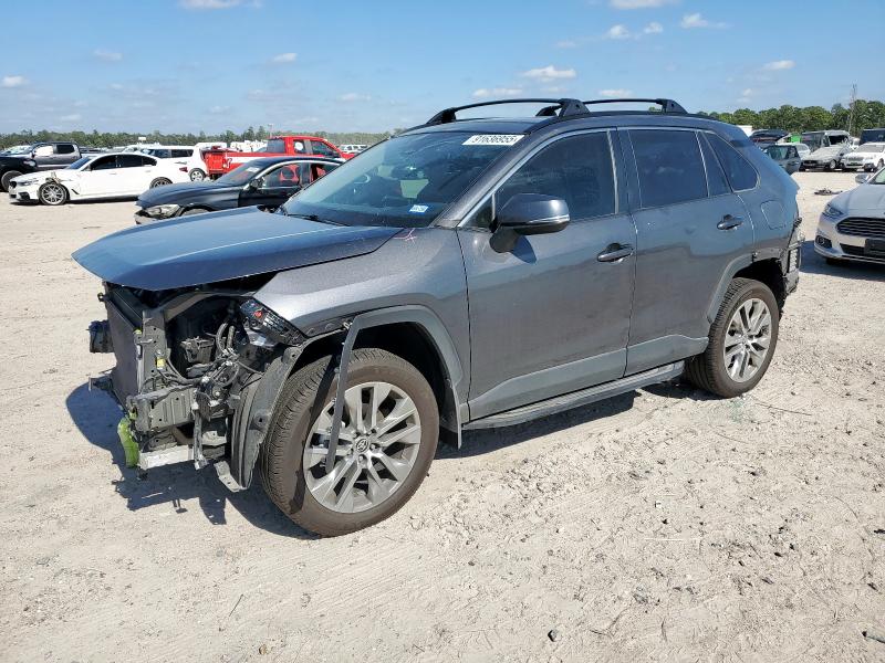 TOYOTA RAV4 XLE P 2022 with VIN 2T3C1RFV4NC192514 - Photo from auction