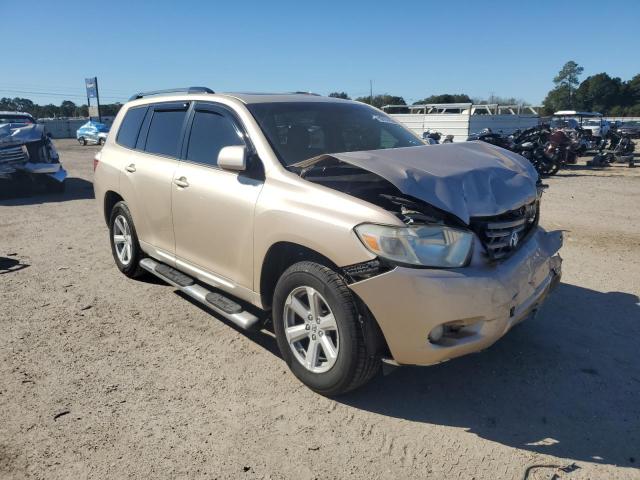 Photo 4 from auction – 2010 TOYOTA HIGHLANDER with VIN 5TDKK3EH7AS022742