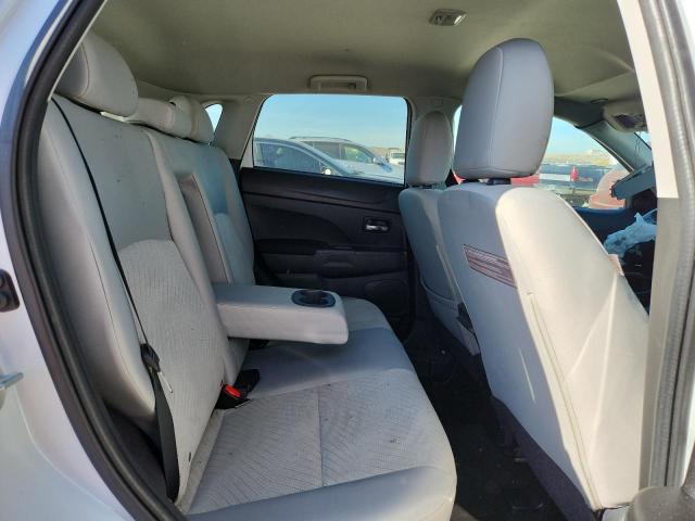 Photo 10 from auction – 2015 MITSUBISHI OUTLANDER with VIN 4A4AR4AUXFE048080