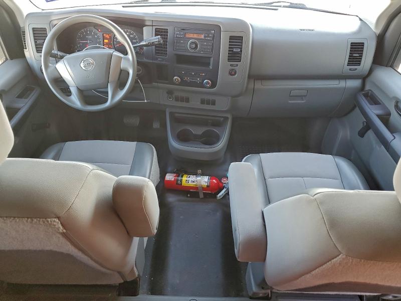 Photo 8 from auction – 2016 NISSAN NV 3500 S with VIN 5BZBF0AA3GN853245