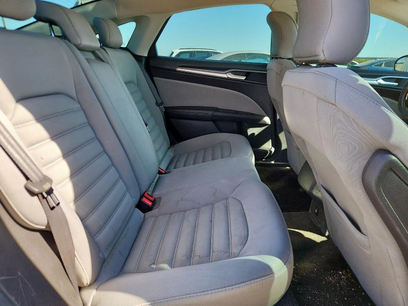 Photo 10 from auction – 2015 FORD FUSION S with VIN 3FA6P0G71FR211537