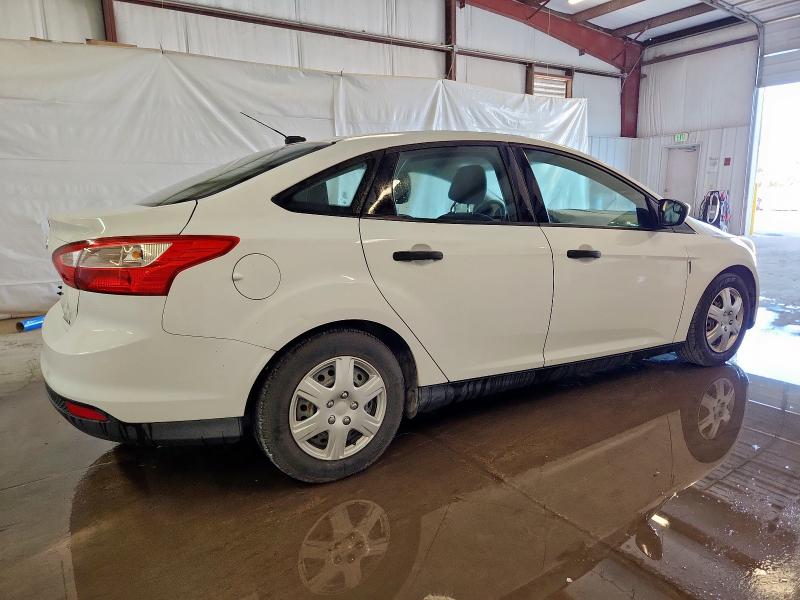 Photo 3 from auction – 2013 FORD FOCUS S with VIN 1FADP3E24DL262736