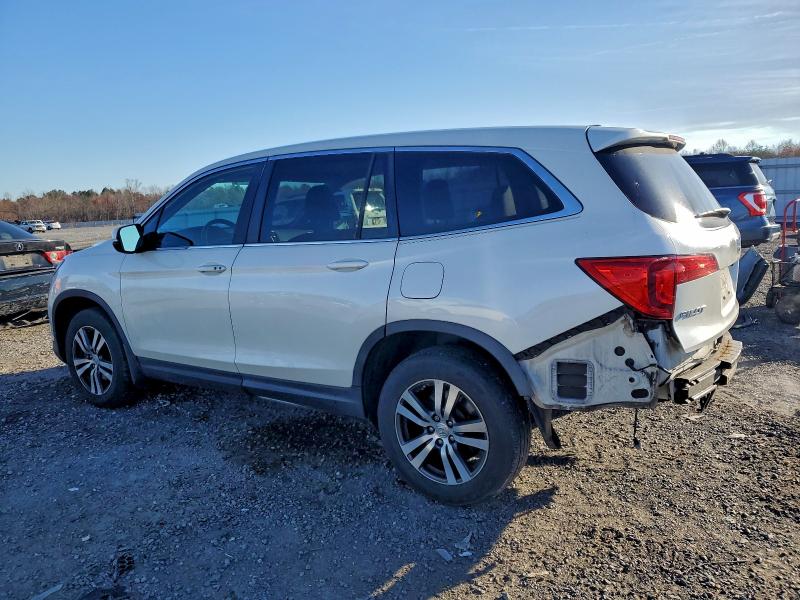Photo 2 from auction – 2016 HONDA PILOT EX with VIN 5FNYF6H35GB015611