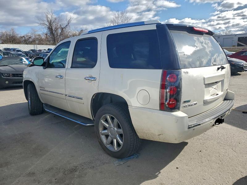 Zdjęcie 2 z aukcji – 2012 GMC YUKON DENA z VIN 1GKS2EEF4CR178978