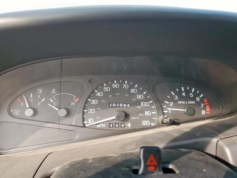 Photo 9 from auction – 2002 FORD ESCORT ZX2 with VIN 3FAFP11322R145490