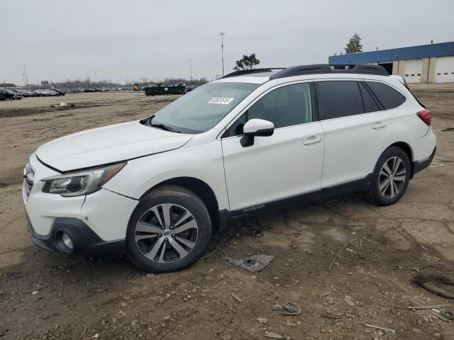 SUBARU OUTBACK 2. 2018 с VIN 4S4BSAKC6J3352270 - Фото с аукциона