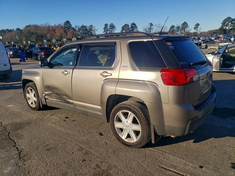 Photo 2 from auction – 2010 GMC TERRAIN SL with VIN 2CTALFEW6A6300165
