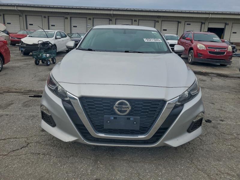 Photo 5 from auction – 2019 NISSAN ALTIMA with VIN 1N4BL4BV2KC149517