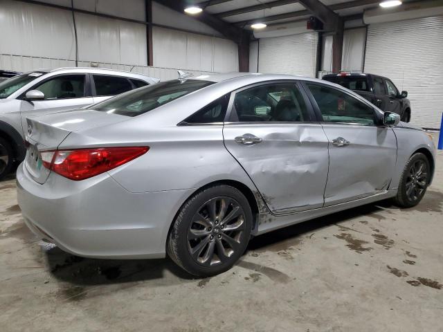 Photo 3 from auction – 2011 HYUNDAI SONATA SE with VIN 5NPEC4AC4BH273381