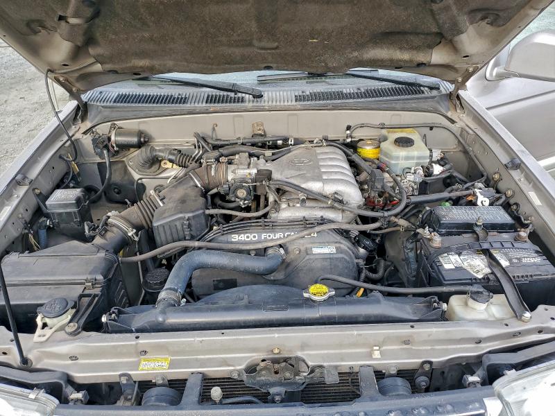 Photo 12 from auction – 2001 TOYOTA 4RUNNER LI with VIN JT3GN87R110196748