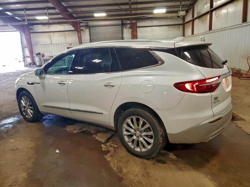 Photo 2 from auction – 2018 BUICK ENCLAVE with VIN 5GAEVBKW6JJ130589
