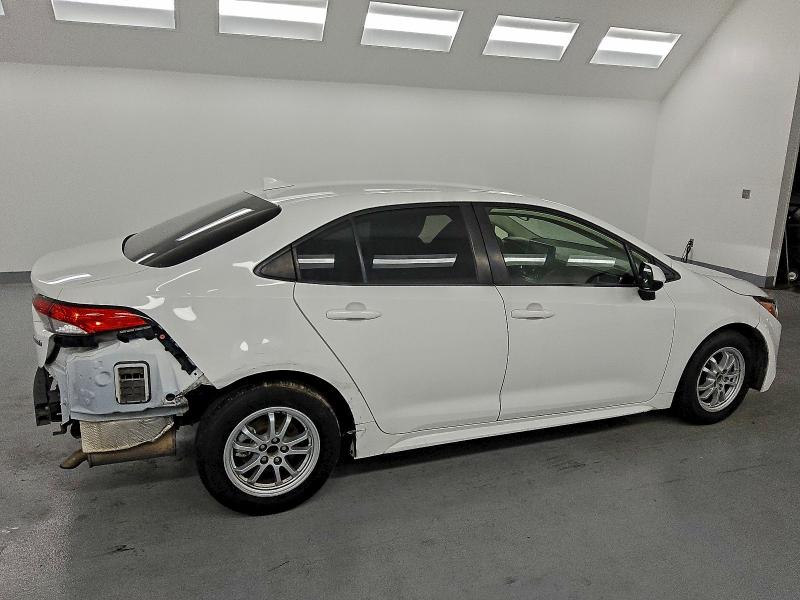 Photo 3 from auction – 2022 TOYOTA COROLLA LE with VIN JTDEAMDE4NJ038820