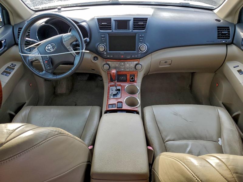 Photo 8 from auction – 2008 TOYOTA HIGHLANDER with VIN JTEDS42AX82058721